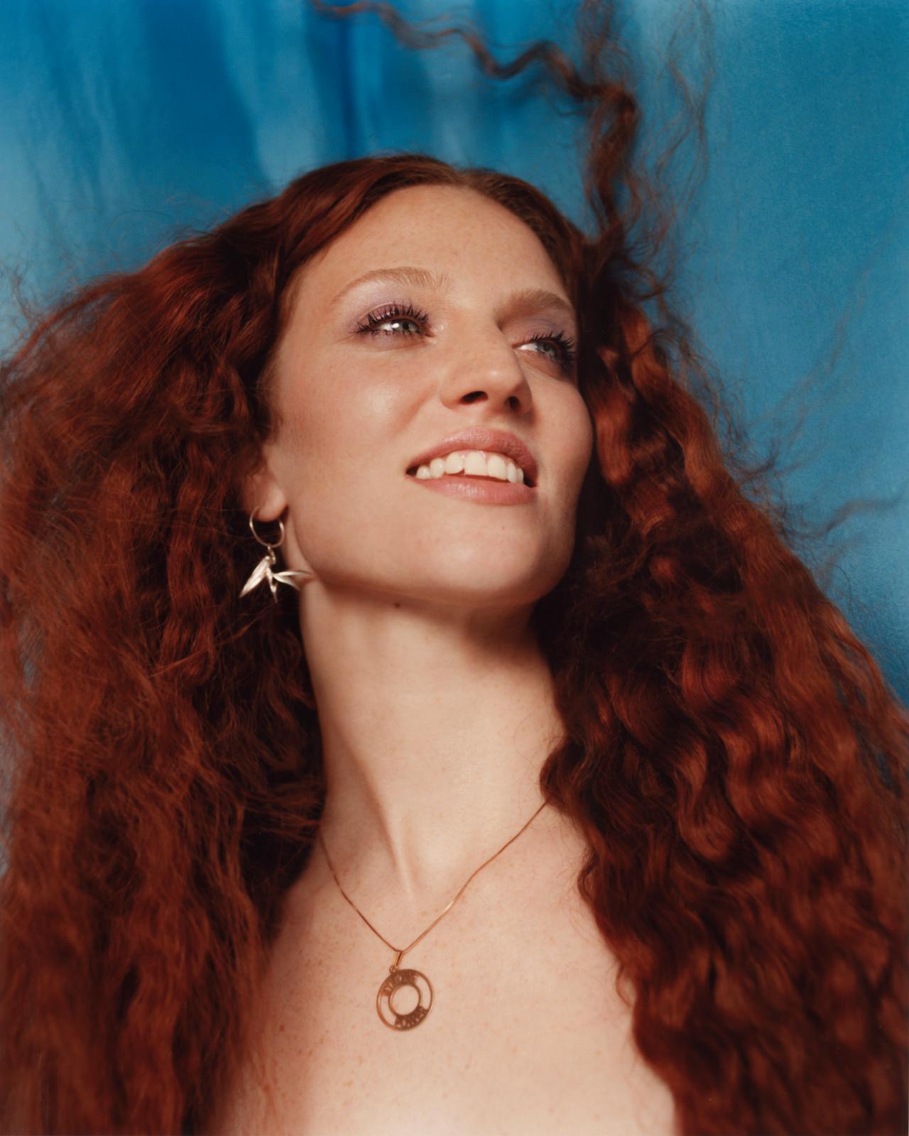 Jess Glynne